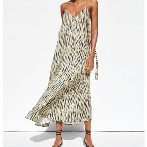 ZARA tye due maxi M/L